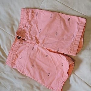 Coral shorts w car print